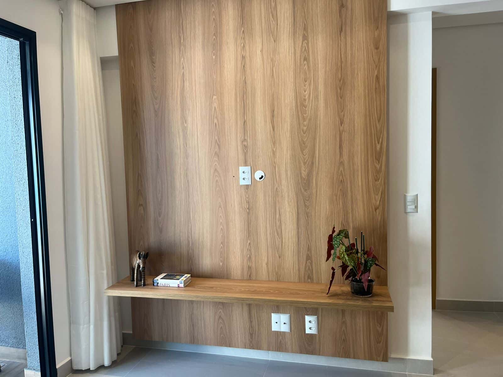 Imóvel para aluguel com 71 metros quadrados com 2 quartos em Setor Bueno - Goiânia - GO
