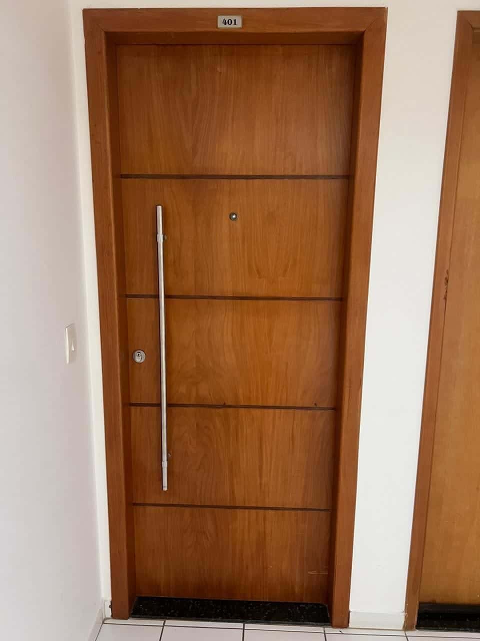 Apartamento à venda no Setor Bueno com 82m², 2 vagas paralelas, Goiânia