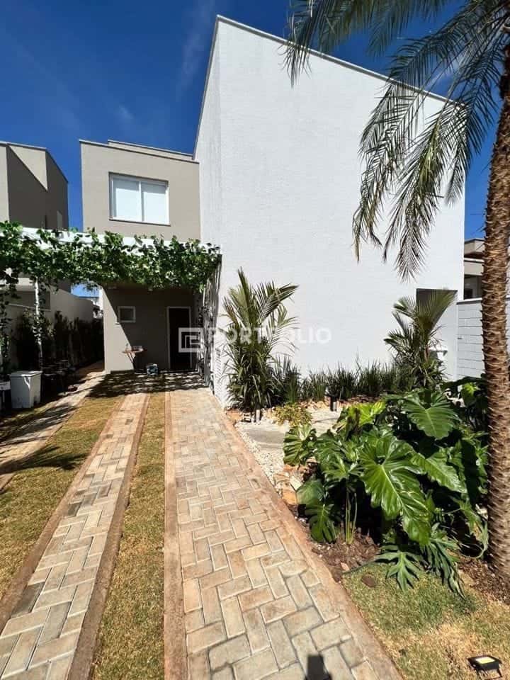 Sobrado Residencial à venda, Jardins Berlim, Senador Canedo/GO