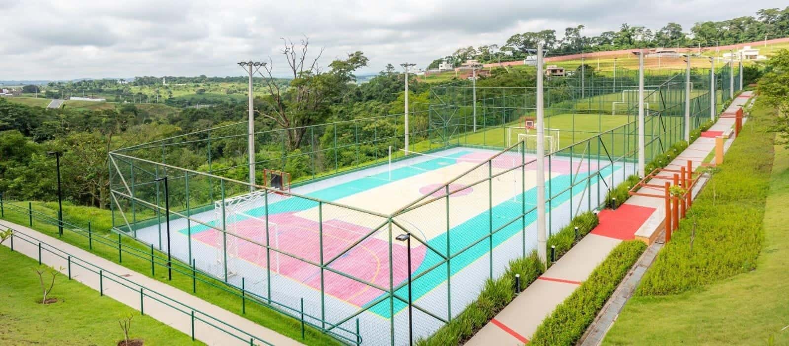 Lote à venda no Jardins Nápoles com 364,66m², Condomínio fechado, Goiânia