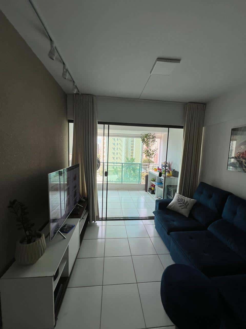 Apartamento à venda no Setor Bueno com 82m², 2 vagas paralelas, Goiânia