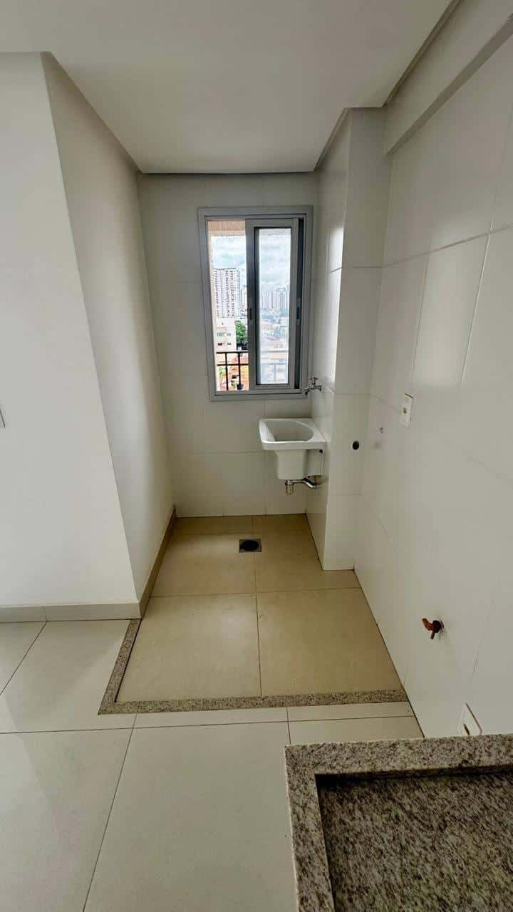 Apartamento à venda no Setor Coimbra, Andar Alto, 3 suítes plenas, 96,66m², Goiânia