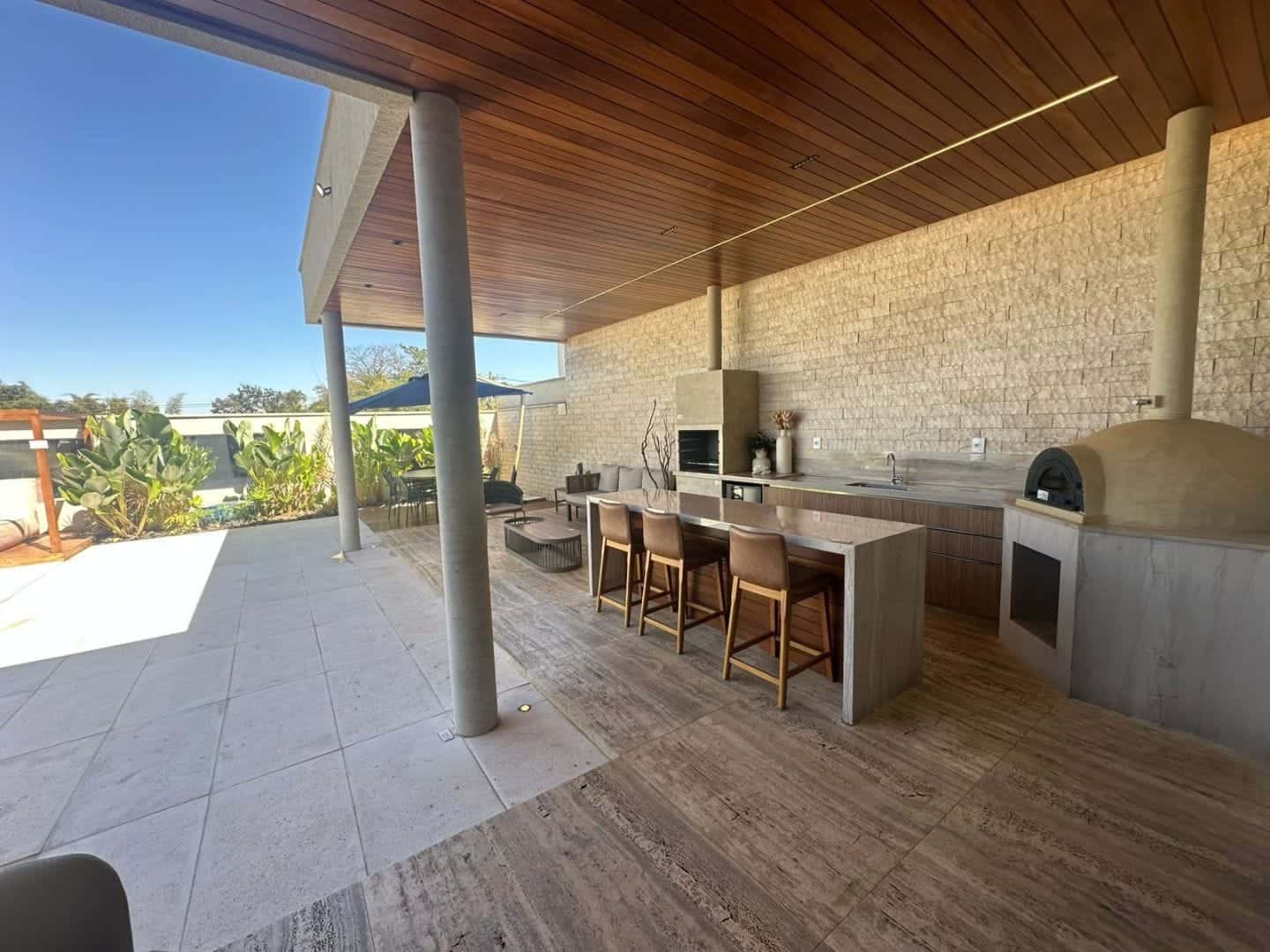 Sobrado com 3 dormitórios à venda, 182 m² por R$ 1.477.000 - Jardins Berlim - Senador Canedo/GO