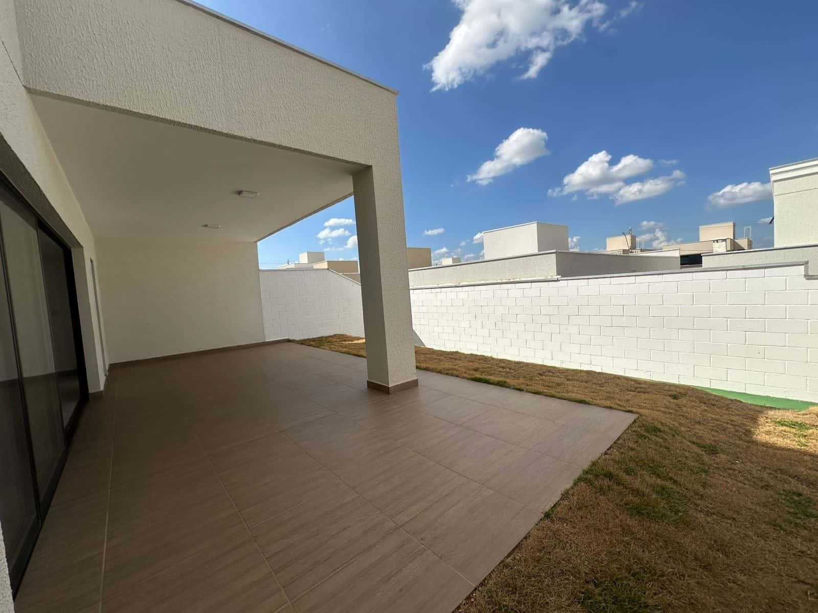 Sobrado à venda, Residencial Jardins Lyon, Aparecida de Goiânia, GO