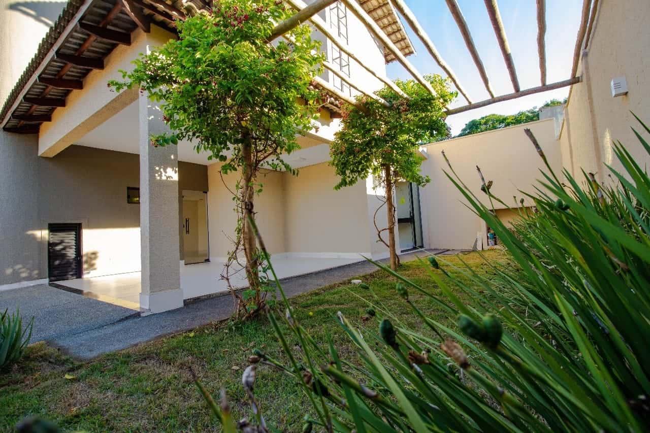 Sobrado Residencial à venda, Vila Jardim Vitória, Goiânia - SO0347.