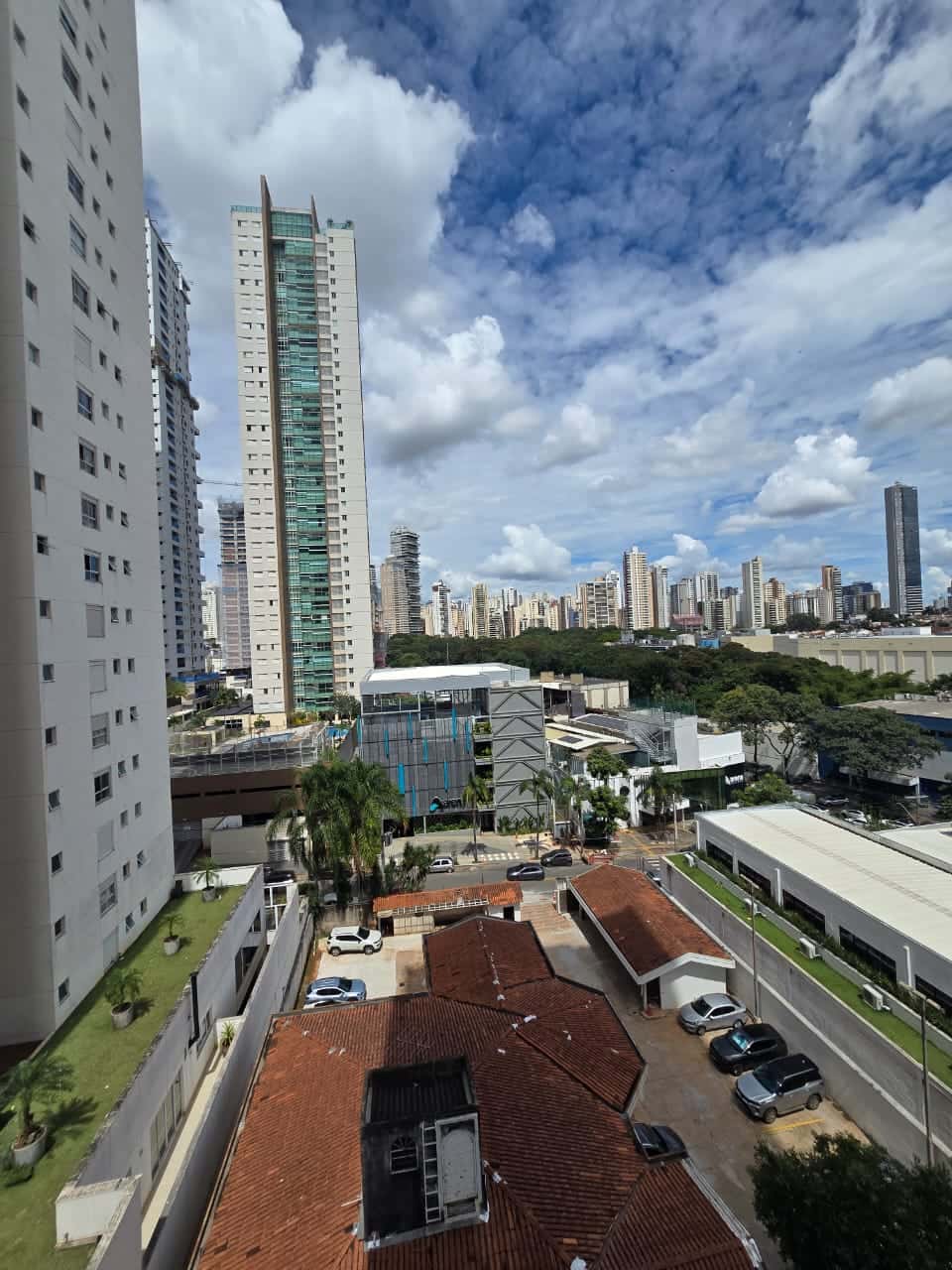 Apartamento para locação com 68 m²– Edifício Vaca Brava 53 📍 Setor Bueno - GO