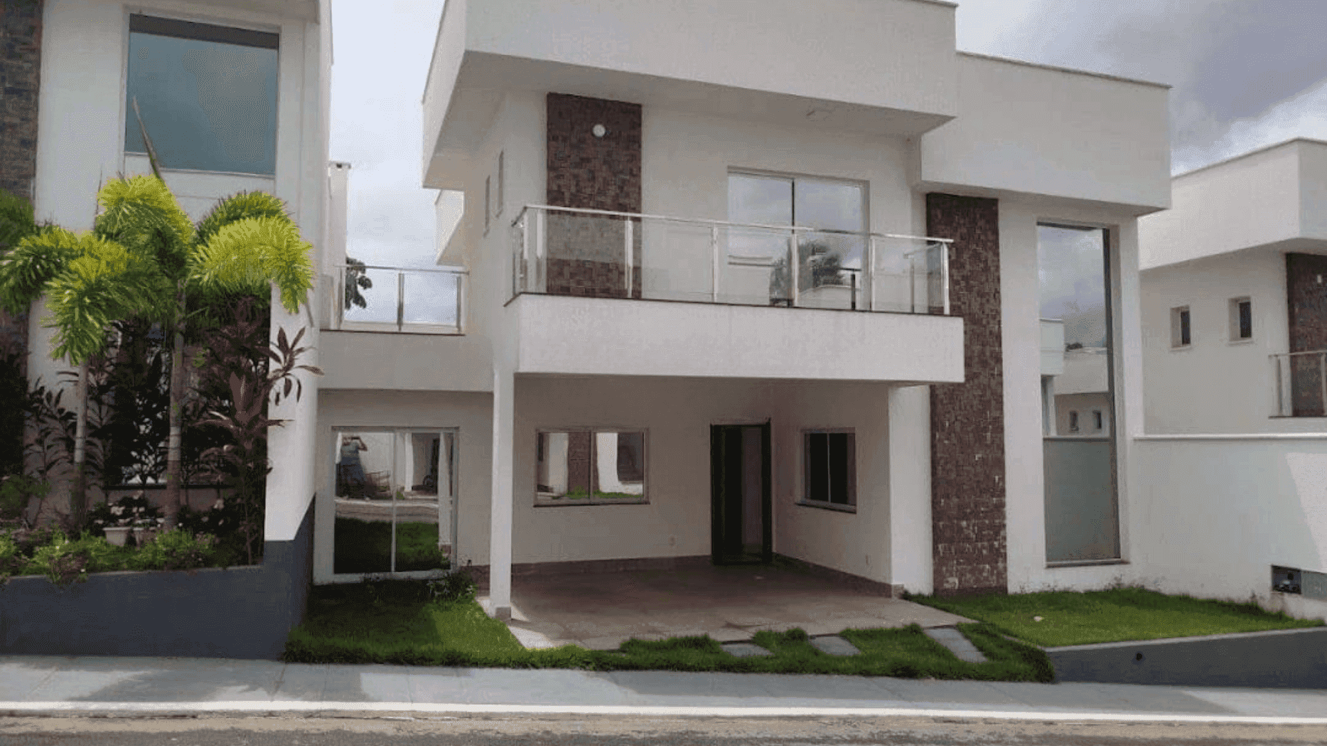 Sobrado com 3 dormitórios para alugar por R$ 4.300,00 - Sítios Santa Luzia - Aparecida de Goiânia/GO