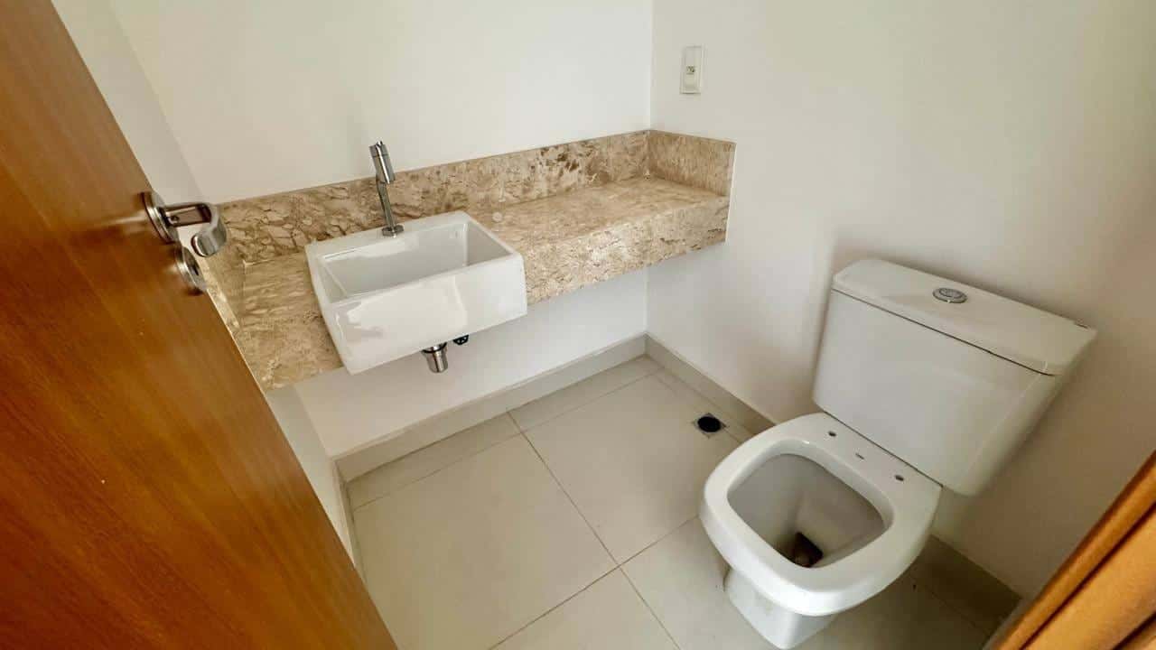 Apartamento à venda no Setor Coimbra, Andar Alto, 3 suítes plenas, 96,66m², Goiânia