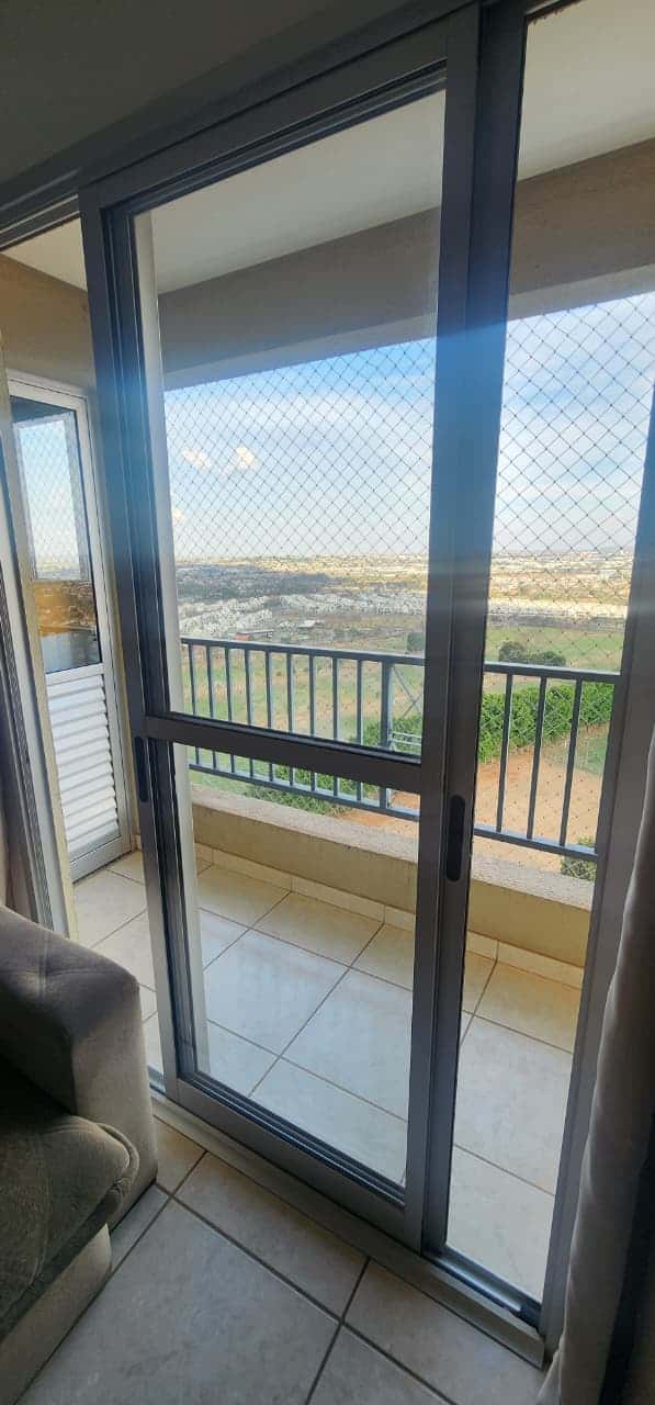 Apartamento para venda tem 67 metros quadrados, Conj. Cruzeiro do Sul em Aparecida de Goiânia