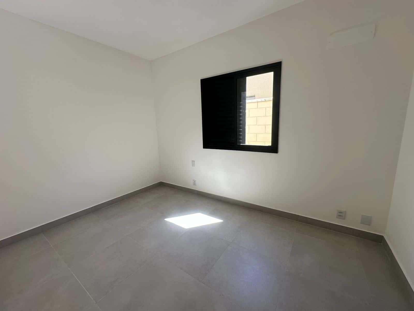 casa para venda com 278 m² quadrados com 3 quartos - Jardins Lyon - Aparecida de Goiânia - Go