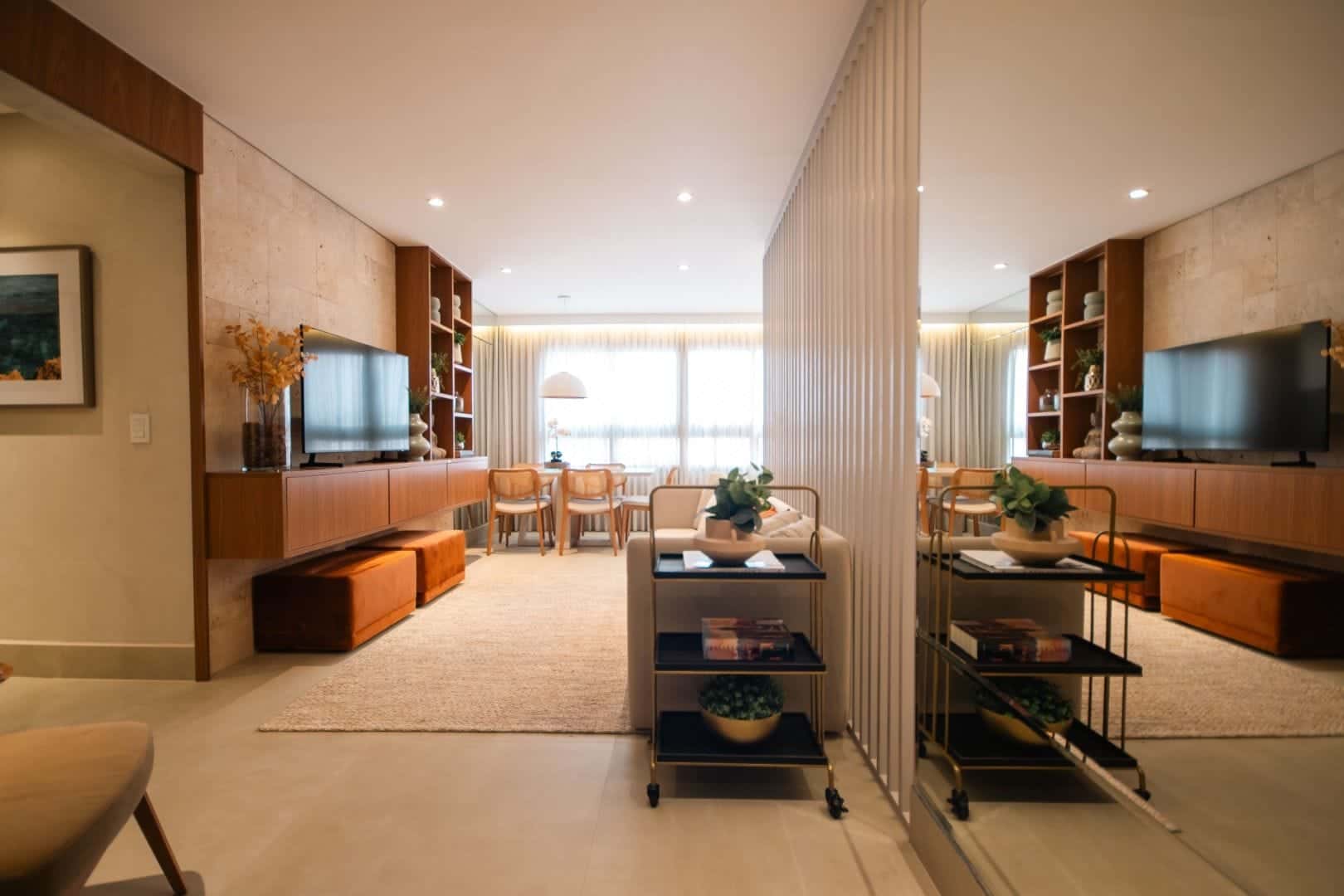 Apartamento com 2 dormitórios à venda, 71 m² por R$ 700.000 - Jardim Goiás - Goiânia/GO