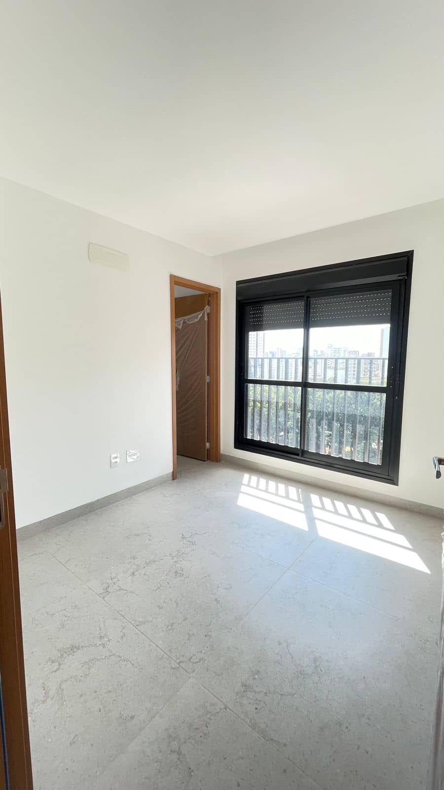 Imóvel para venda possui 121 metros quadrados com 3 quartos em Setor Oeste - Goiânia - GO