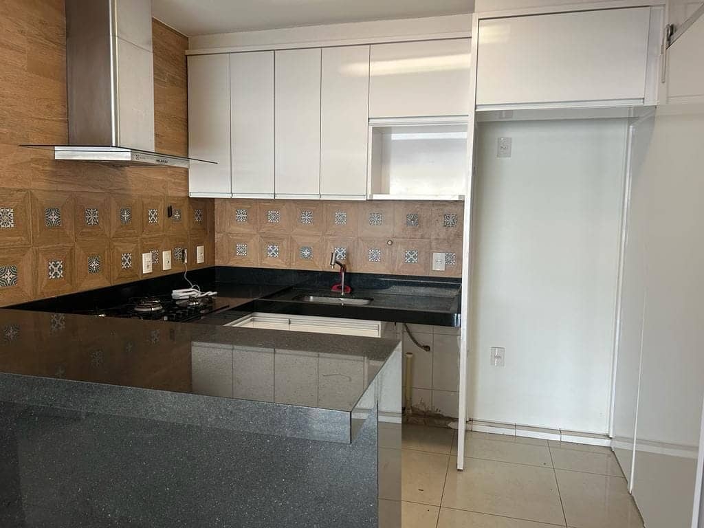 Apartamento com 3 dormitórios à venda, 110 m² por R$ 750.000,00 - Setor Bueno - Goiânia/GO