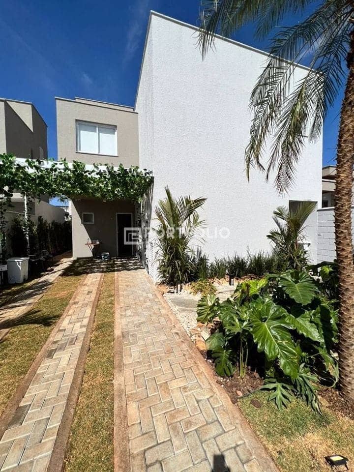 Sobrado Residencial à venda, Jardins Berlim, Senador Canedo/GO
