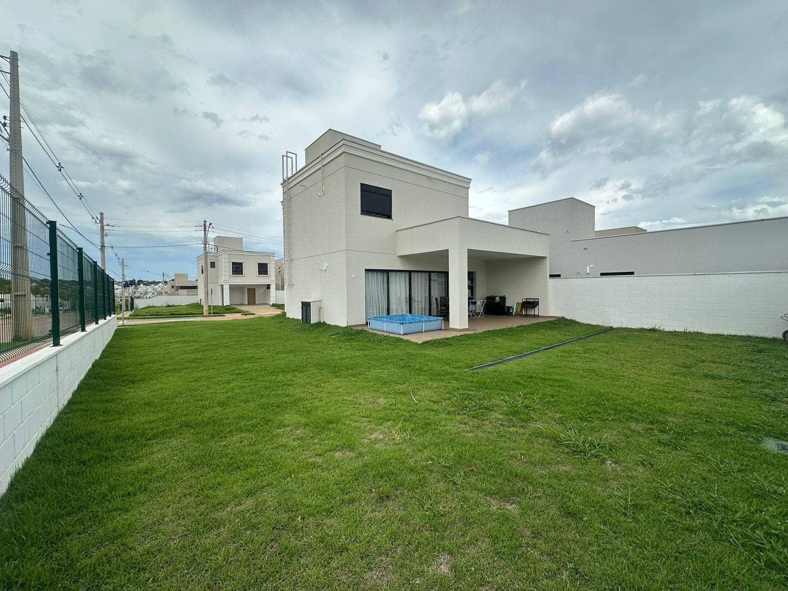 Sobrado à venda, Residencial Jardins Lyon, Aparecida de Goiânia, GO