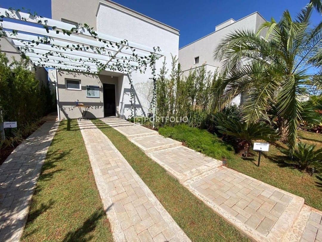 Sobrado Residencial à venda, Jardim Sonho Verde, Pires do Rio - SO0357.