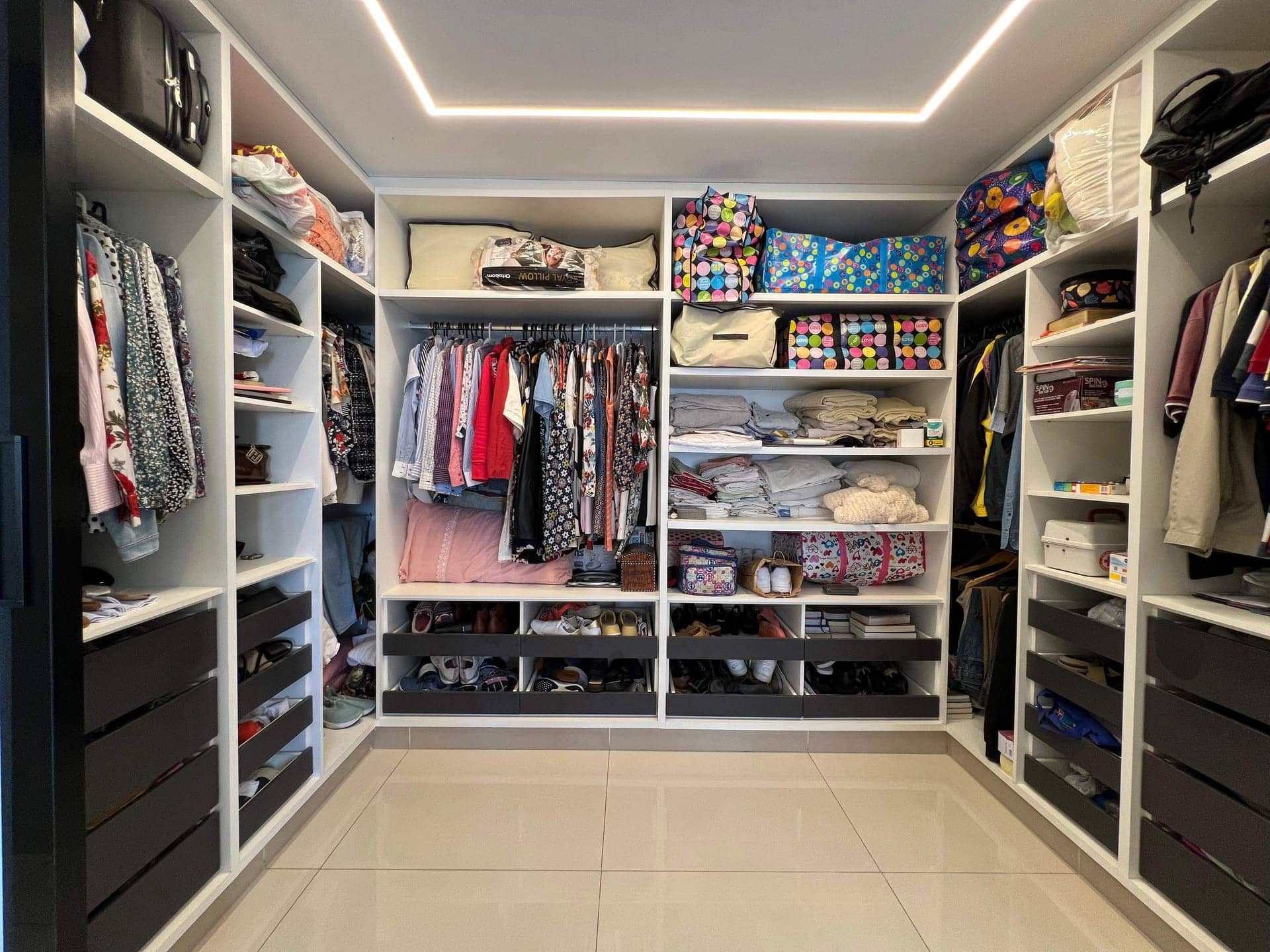 Apartamento à venda, Setor Bueno, Goiânia, GO