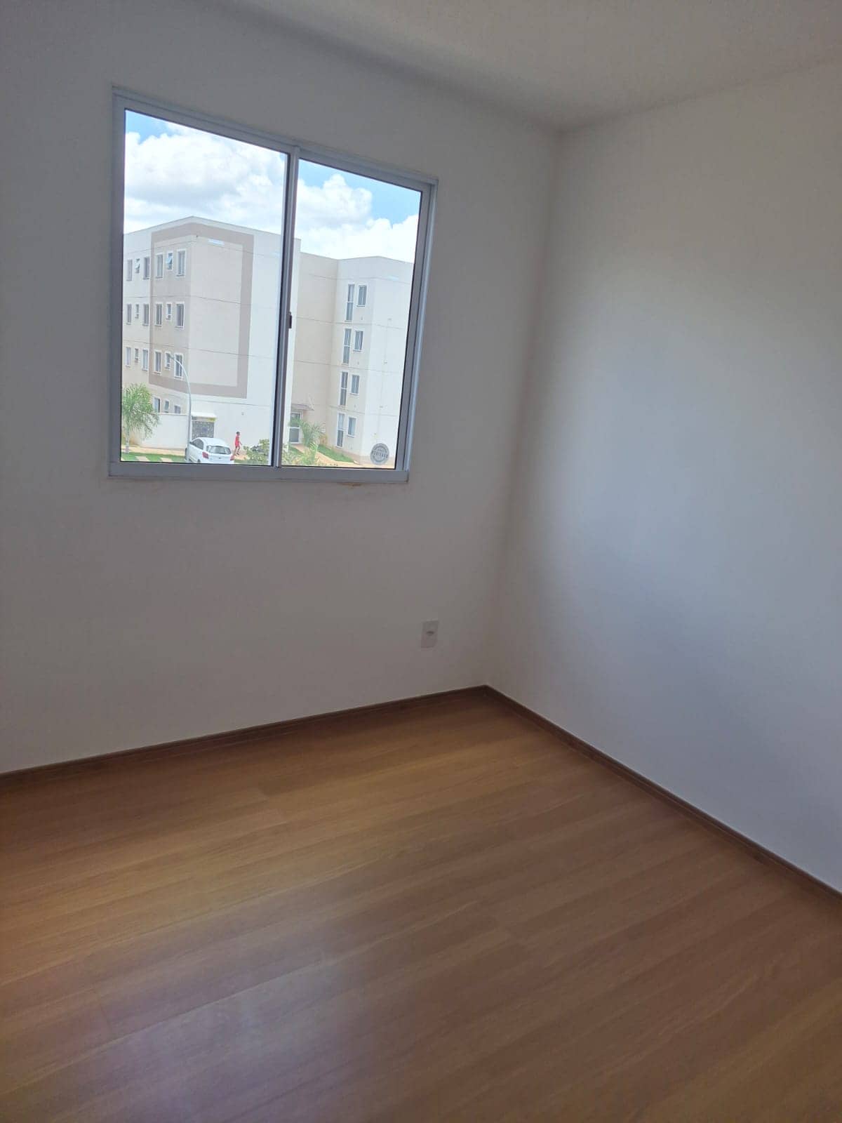 Apartamento para venda com 40 metros quadrados com 2 quartos em Vila Mutirão II - Goiânia - GO