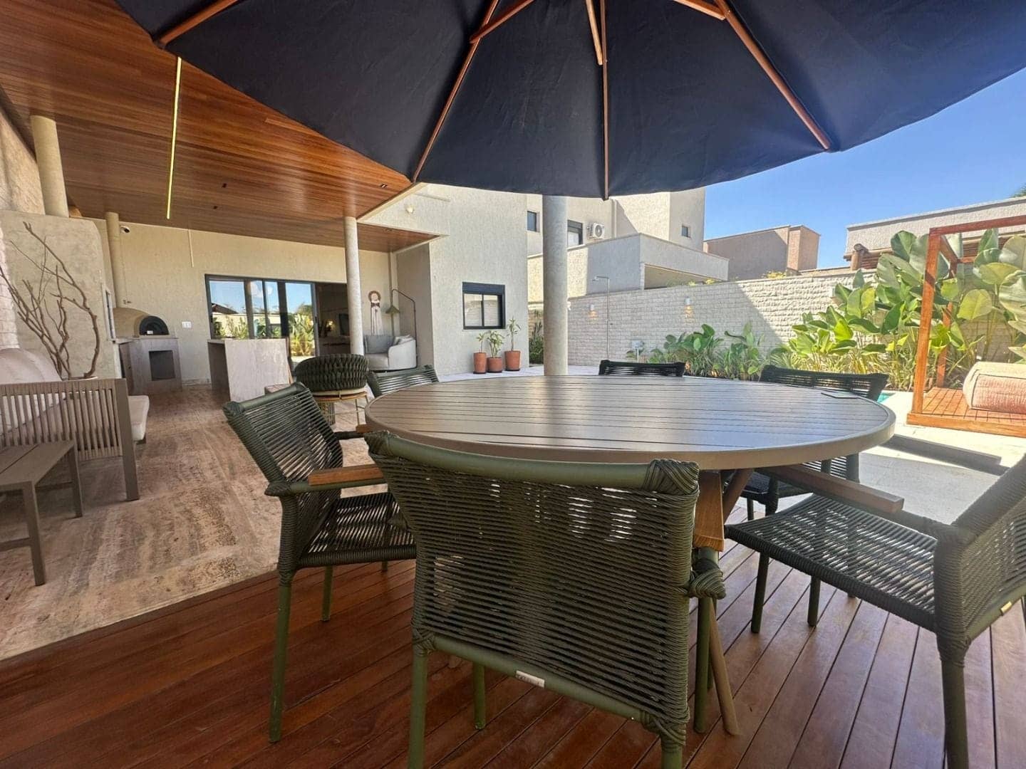 Sobrado com 3 dormitórios à venda, 182 m² por R$ 1.477.000 - Jardins Berlim - Senador Canedo/GO