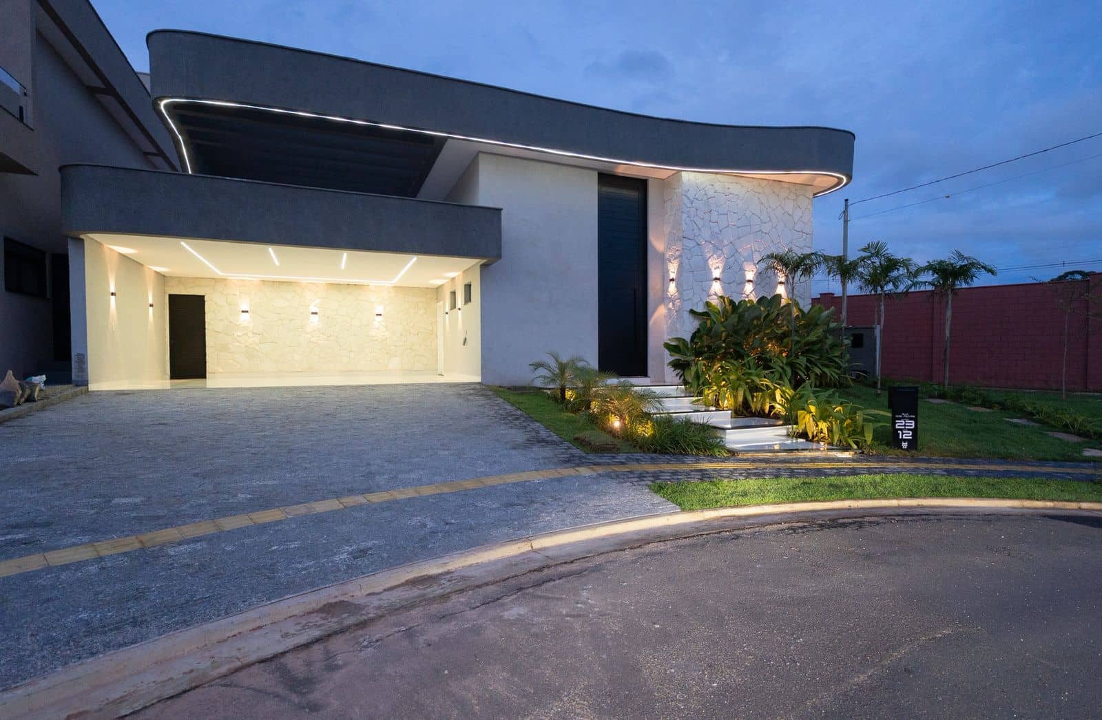 Casa à venda, Jardins Bolonha, Senador Canedo, GO