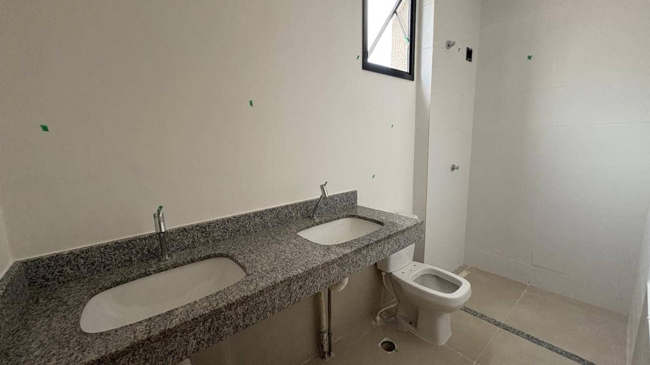 Sobrado à venda, Residencial Jardins Lyon, Aparecida de Goiânia, GO