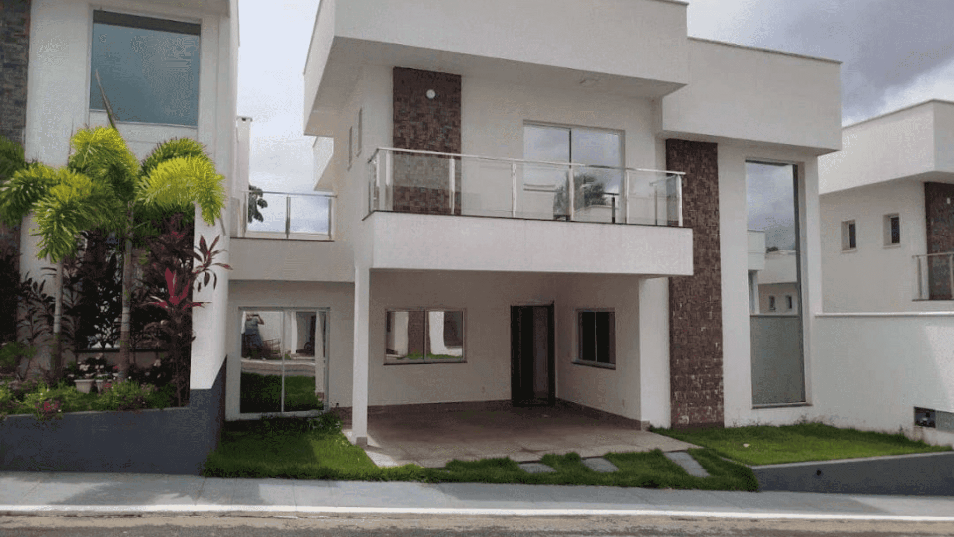 Sobrado com 3 dormitórios para alugar por R$ 4.300,00 - Sítios Santa Luzia - Aparecida de Goiânia/GO