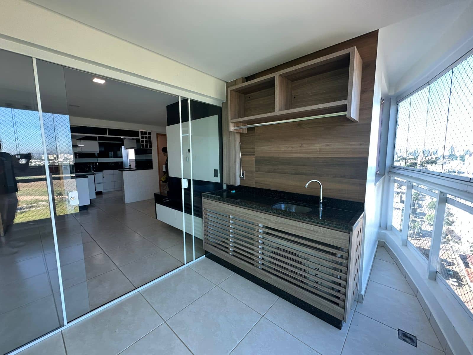 Apartamento para aluguel tem 67 metros quadrados com 2 quartos em Cidade Jardim - Goiânia - GO