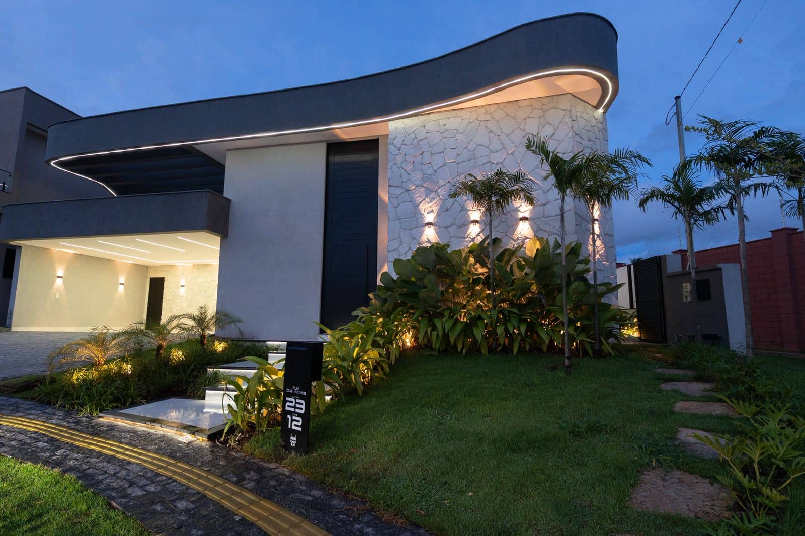 Casa à venda, Jardins Bolonha, Senador Canedo, GO