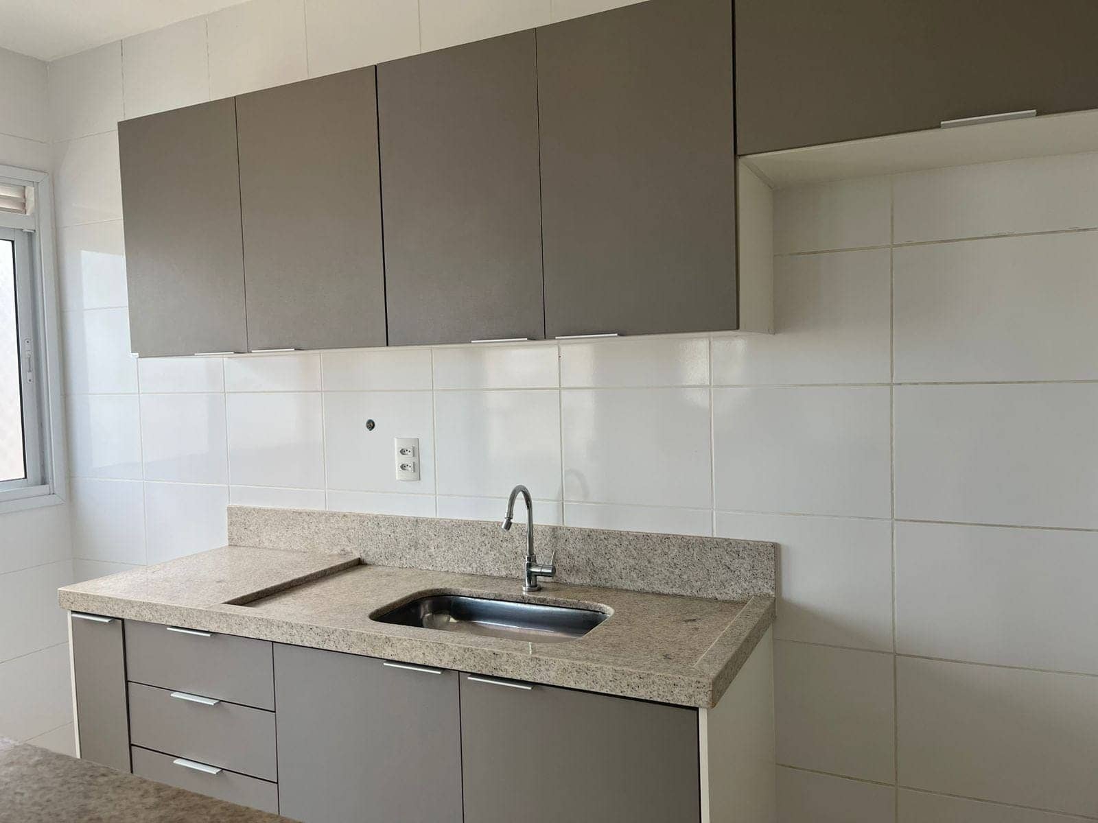 Apartamento para locação, Setor Bueno, Goiânia, GO