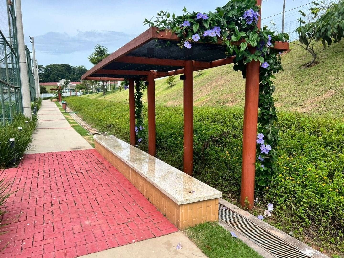 Lote à venda no Jardins Nápoles com 364,66m², Condomínio fechado, Goiânia