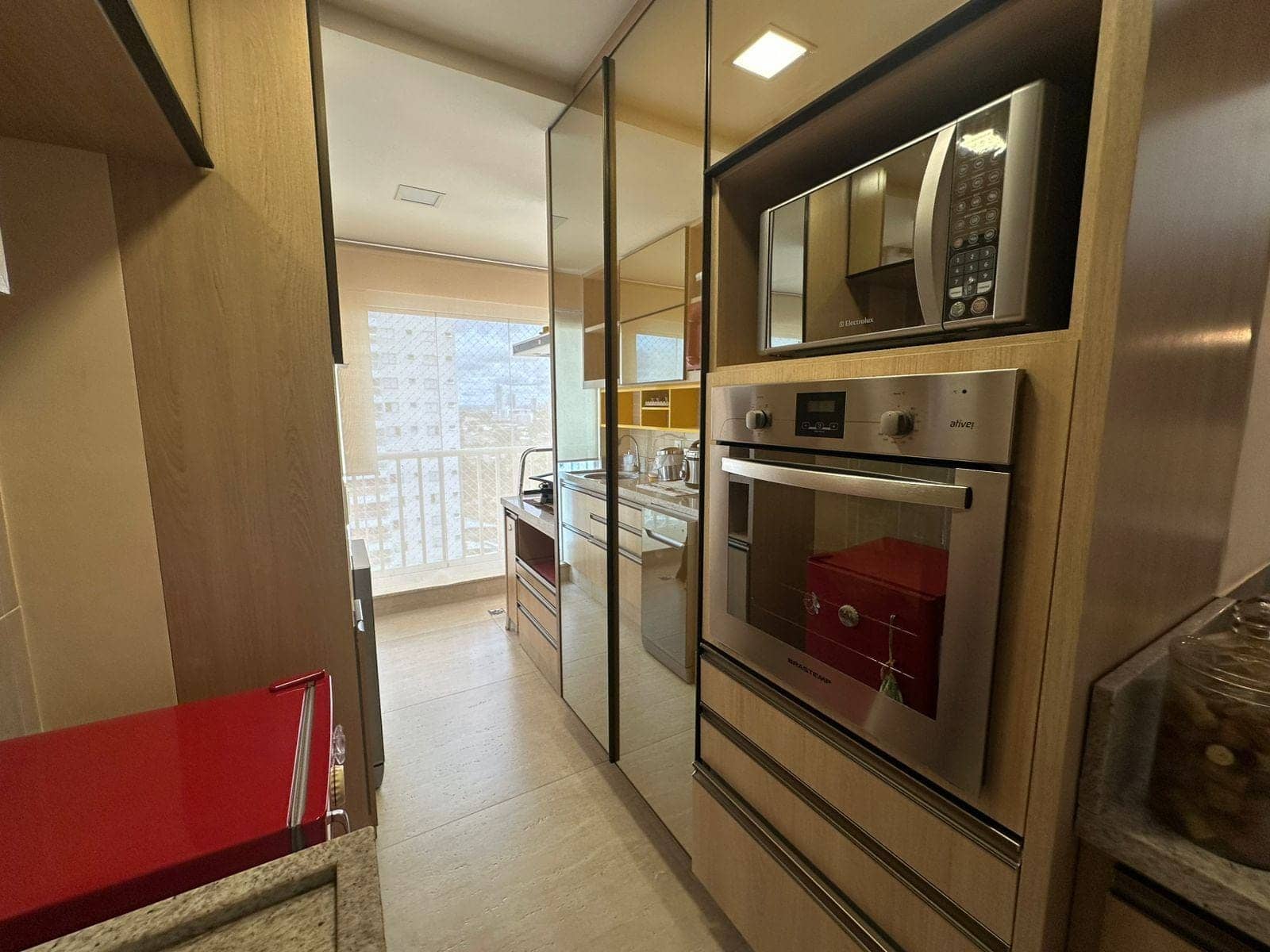 Apartamento à venda no Jardim Goiás, 3 suítes, 108m², Andar alto, Goiânia