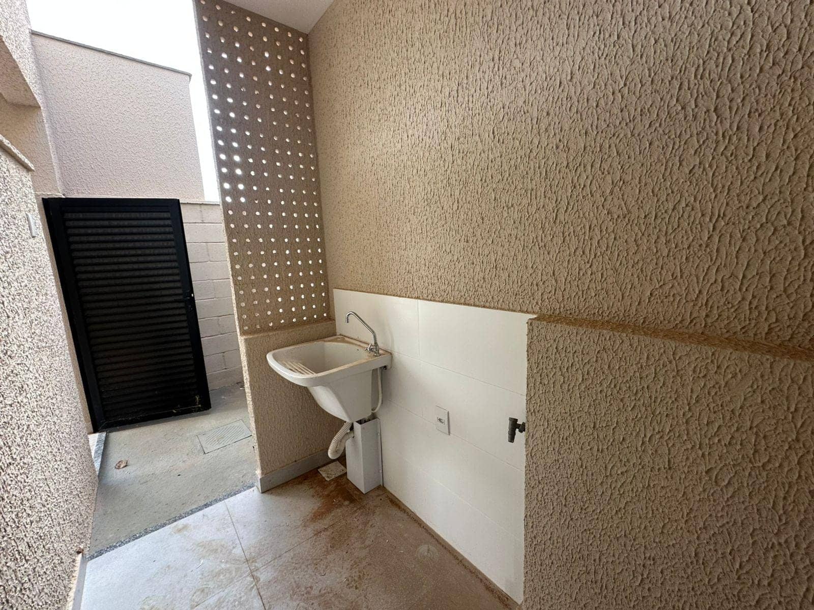 Sobrado à venda, Residencial Jardins Lyon, Aparecida de Goiânia, GO
