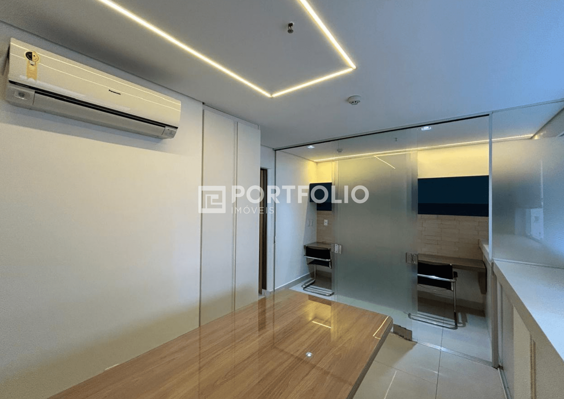 Sala comercial mobiliada à venda no Brookfield Towers, Jardim Goiás, Goiânia
