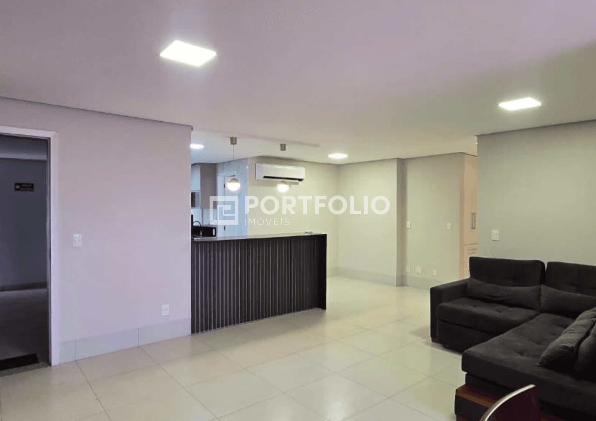 Apartamento à venda com 3 suítes no Setor Bueno, Goiânia, GO
