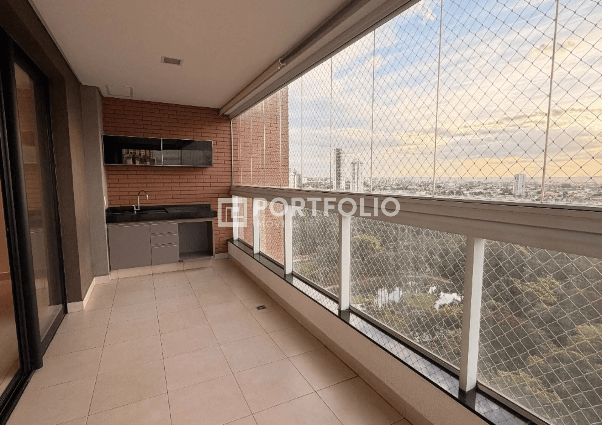 Apartamento à venda 4 suítes no Setor Oeste, Residencial La Vie En Rose, Goiânia.