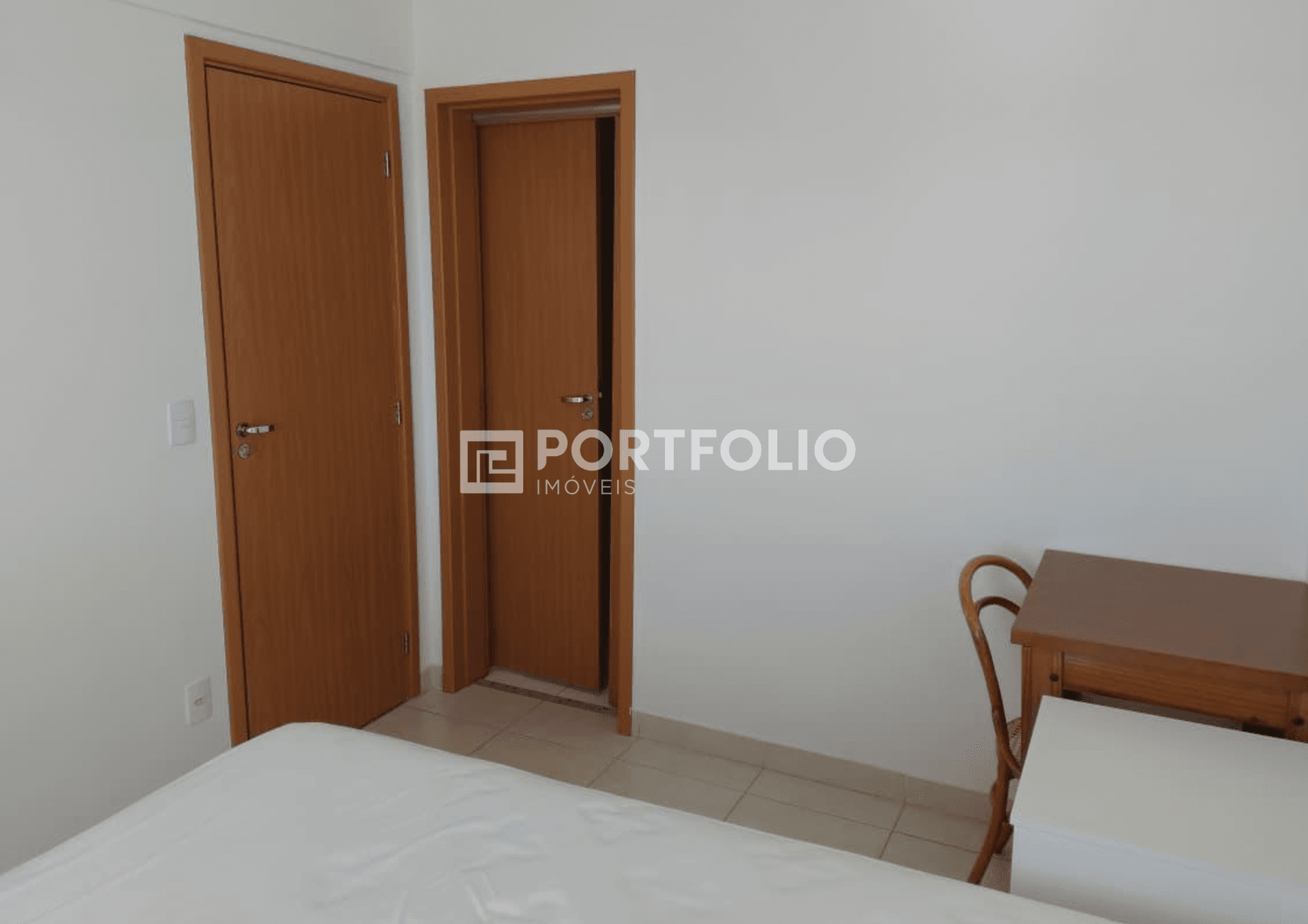 Apartamento à venda 3 quartos/ 1 suíte no Setor Goiânia 2, Goiânia, GO