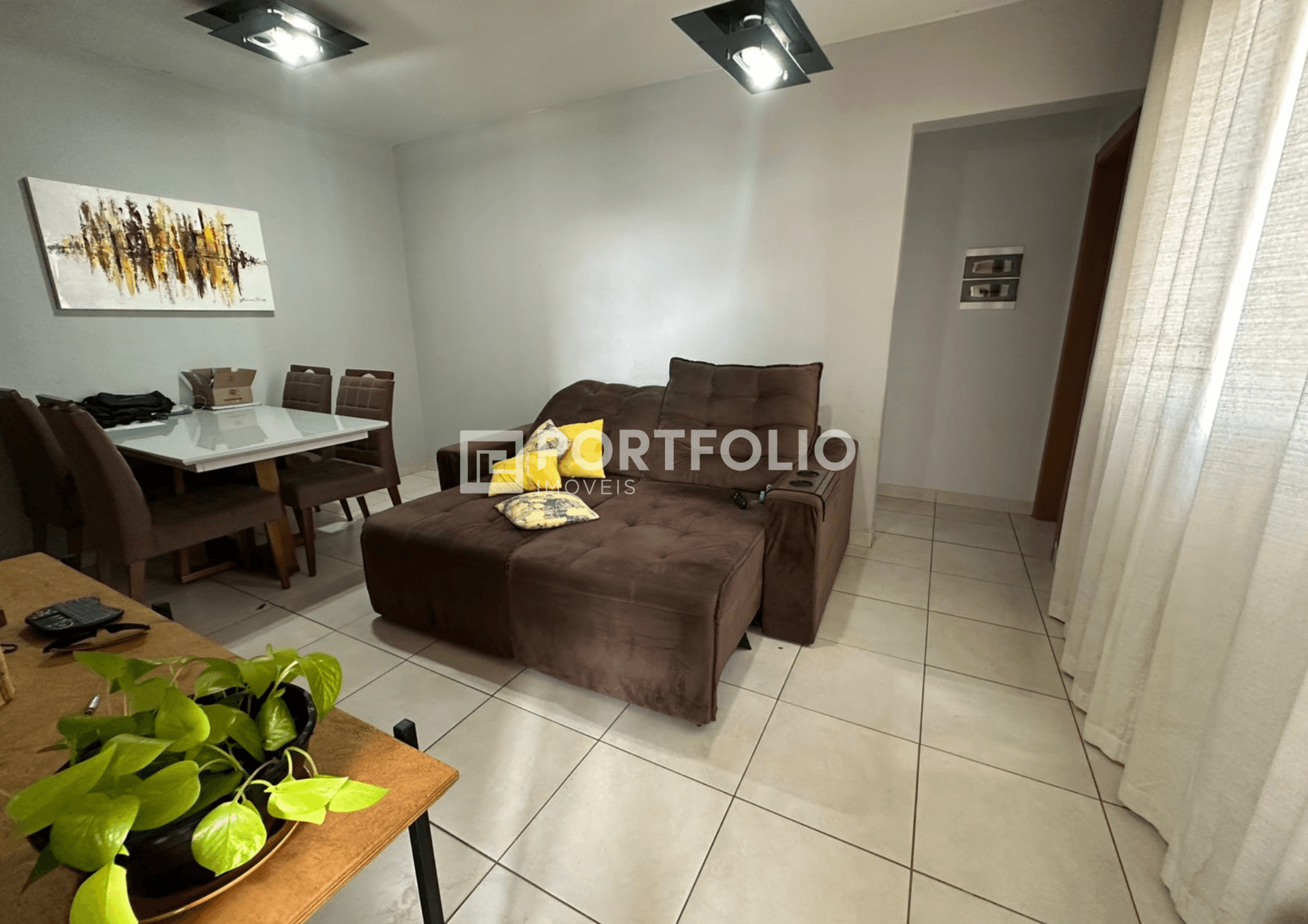 Apartamento à venda com 2 quartos/ 1 suíte no Plaza de Espana, Parque Amazônia, Goiânia, GO