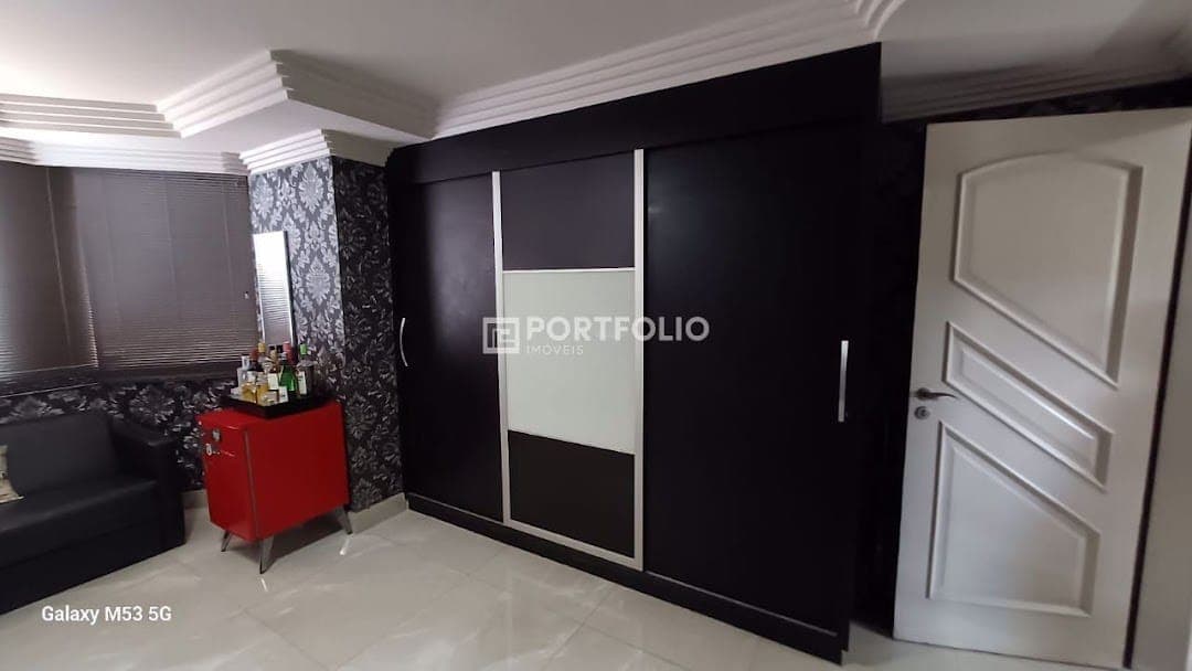 Sobrado à venda com 3 quartos/ 3 suítes no Portal do Sol I, Goiânia, GO