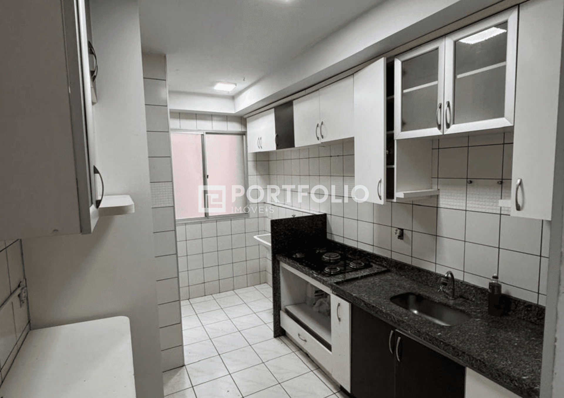 Apartamento à venda com 3 quartos no Jardim Luz, Aparecida de Goiânia, GO