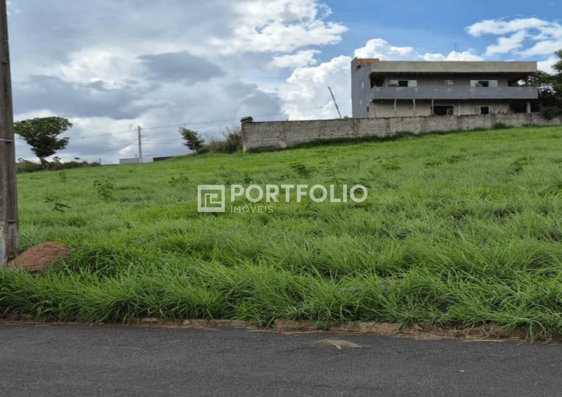 Lote/Terreno à venda no Residencial Marília em Senador Canedo