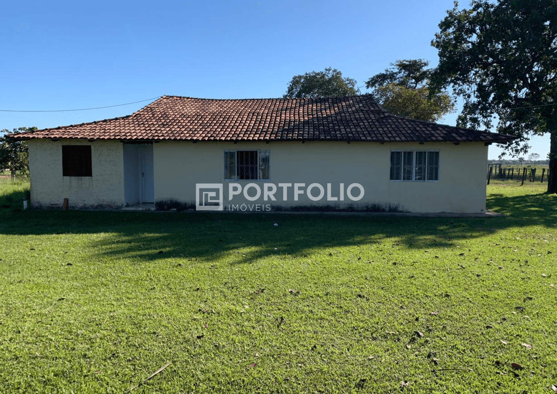 Fazenda à venda com 100 alqueires em Cocalinho, Mato Grosso