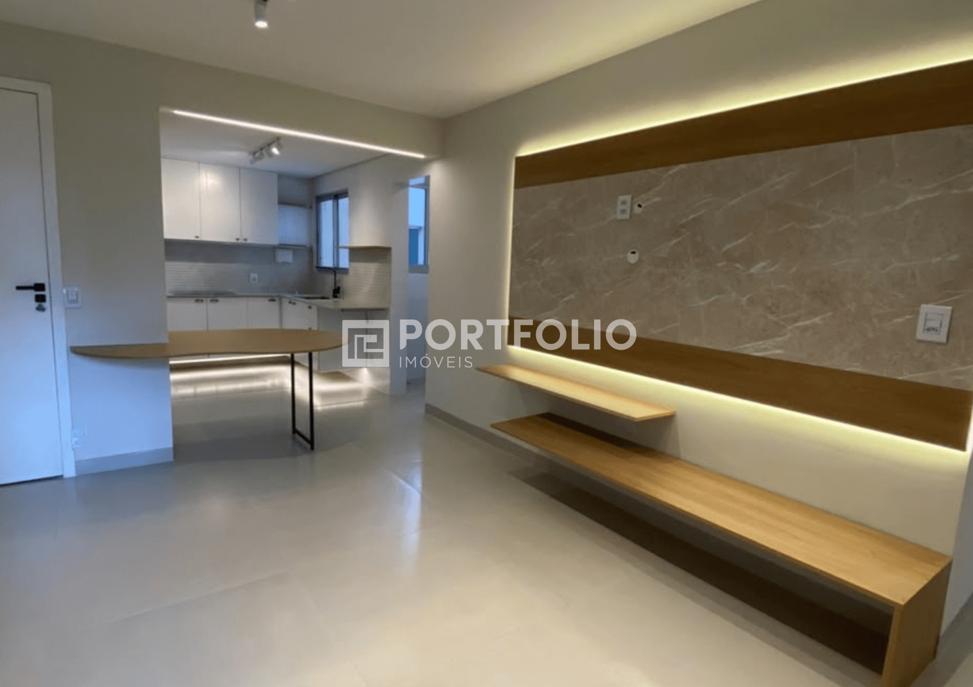 Apartamento à venda com 3 quartos/ 1 suíte no Setor Bueno, Goiânia, GO