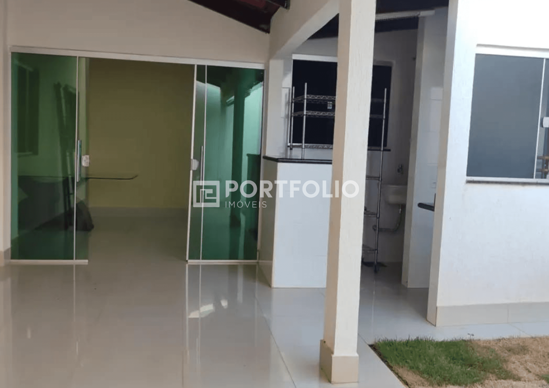 Casa à venda com 3 quartos/ 1 suíte no Setor Orlando de Morais, Goiânia, GO