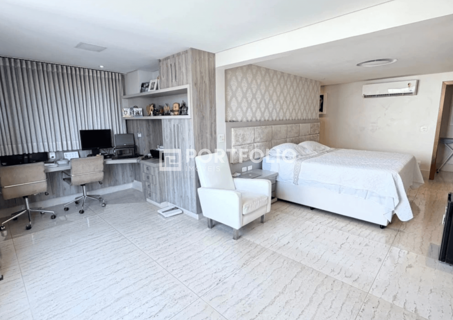 Apartamento duplex à venda com 4 suítes no Atmosphere, Setor Bueno, Goiânia, GO