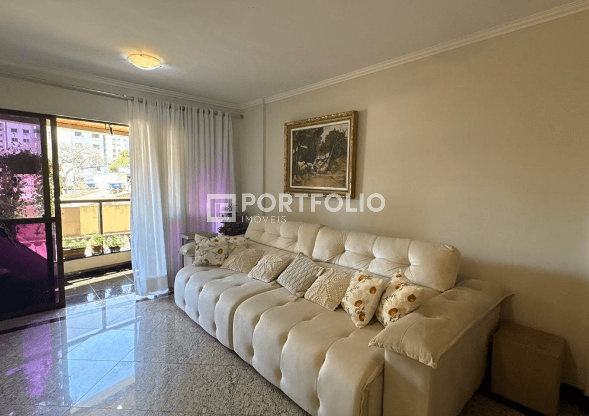Apartamento à venda com 3 quartos/ 3 suítes no Setor Bueno, Goiânia, GO