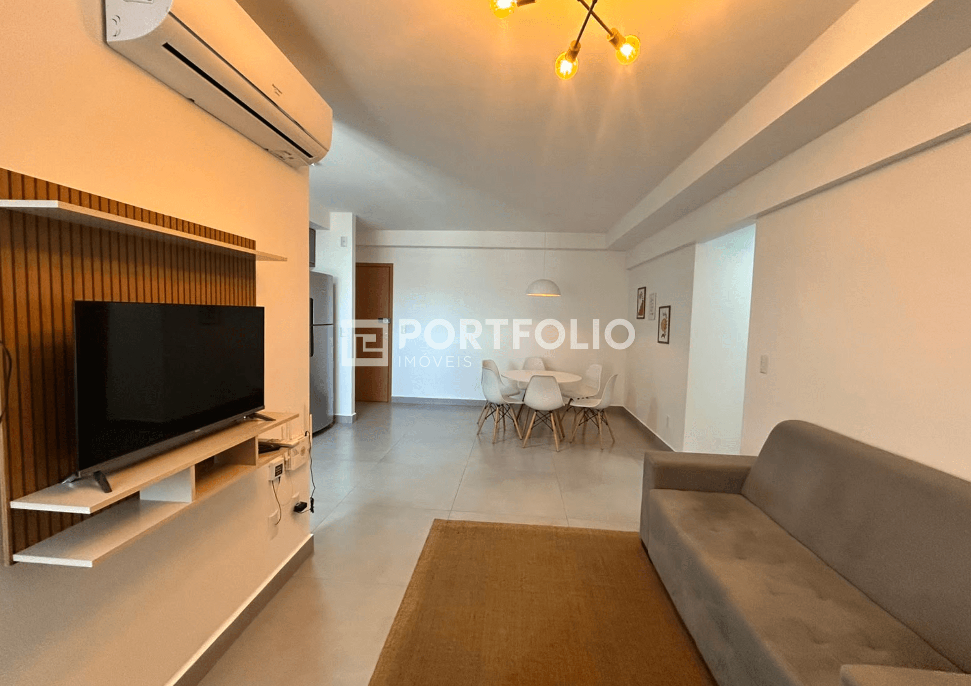 Apartamento mobiliado para locação com 3 quartos/ 1 suíte no Katedral Sky, Centro, Goiânia
