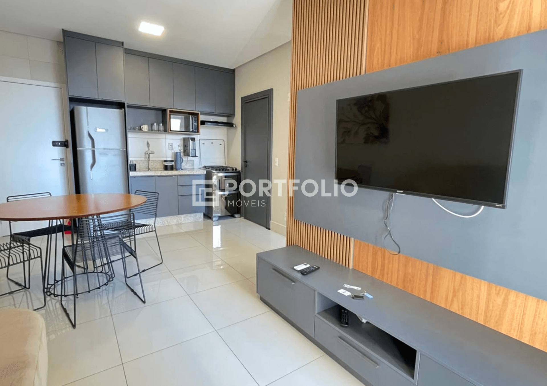 Apartamento mobiliado à venda com 2 quartos no Lux Flamboyant, Alto da Glória, Goiânia, GO