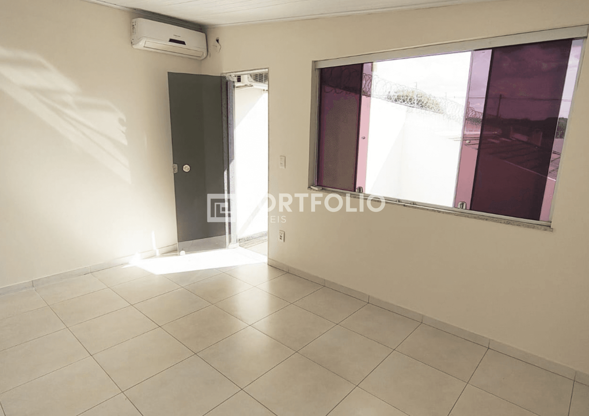 Casa à venda com 3 quartos no Residencial Alice Barbosa, Goiânia, GO