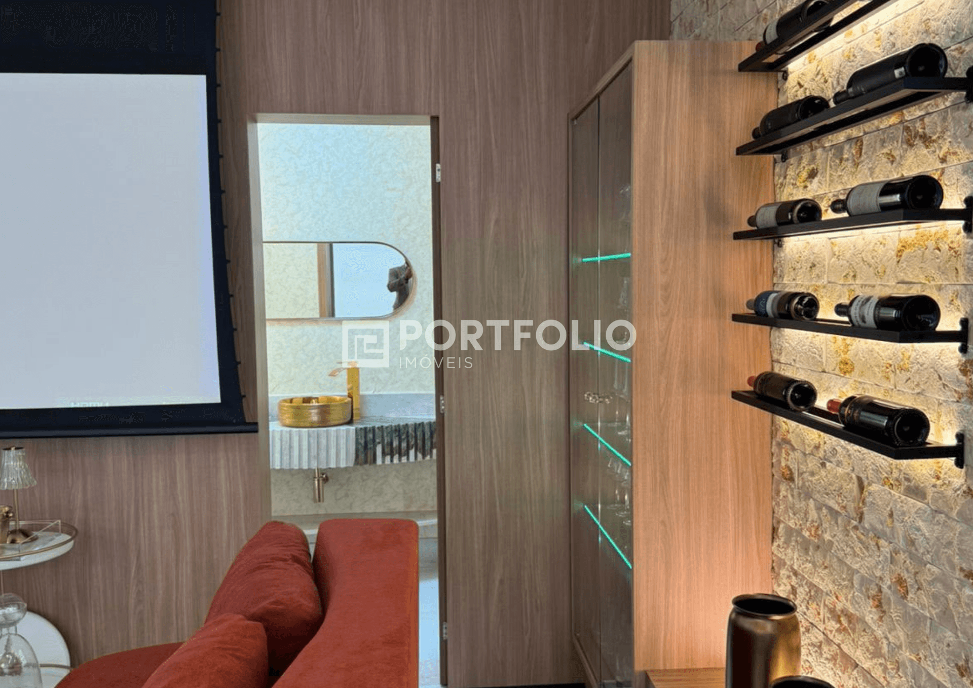 Apartamento alto padrão mobiliado 3 quartos/ 3 suítes no SkyGarden Jardim Goiás, Goiânia
