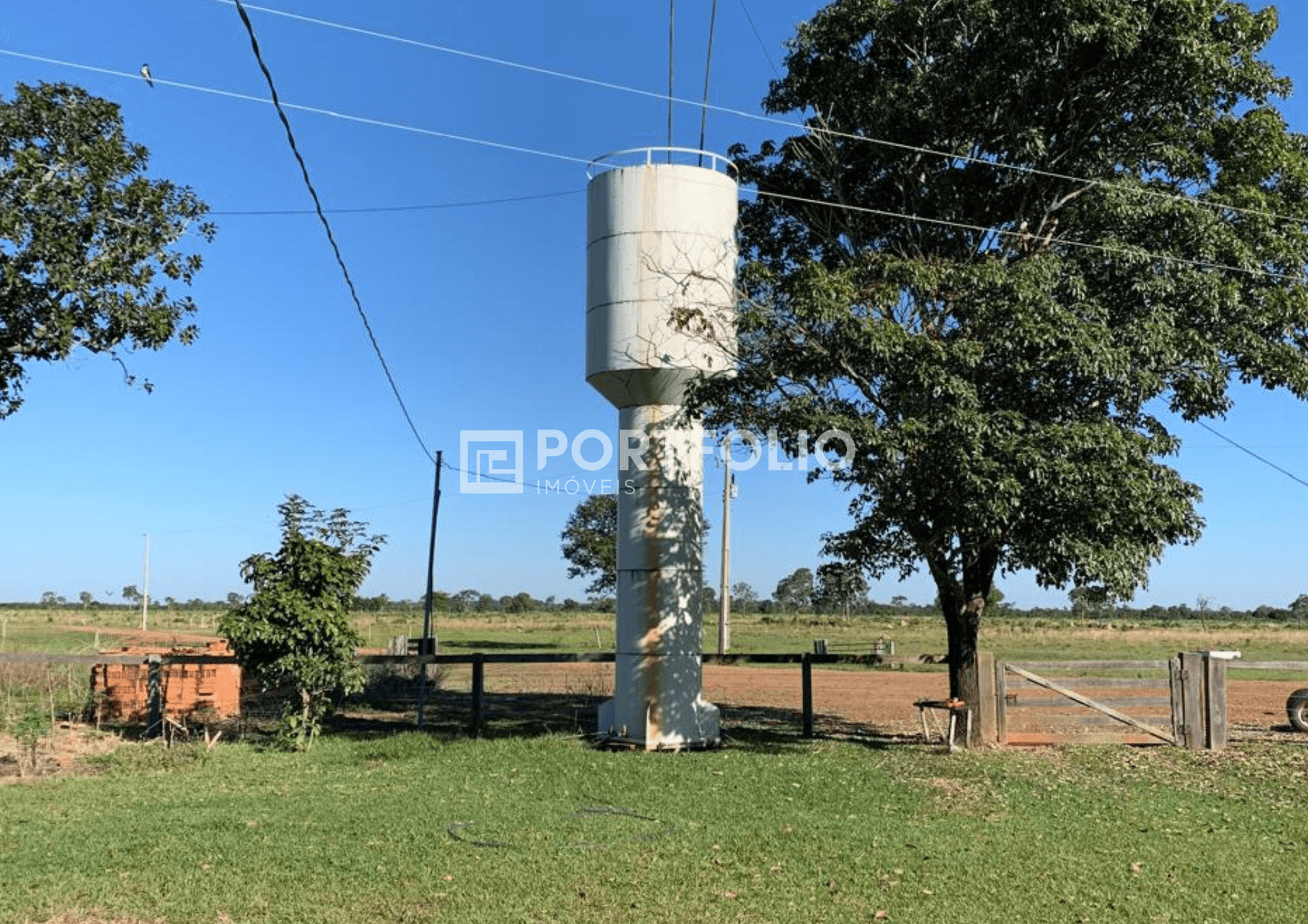 Fazenda à venda com 100 alqueires em Cocalinho, Mato Grosso